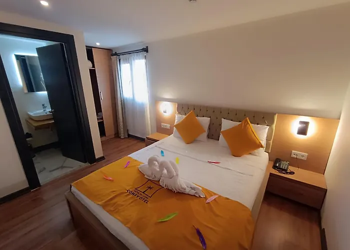 Comfy Otel Antalya Lara