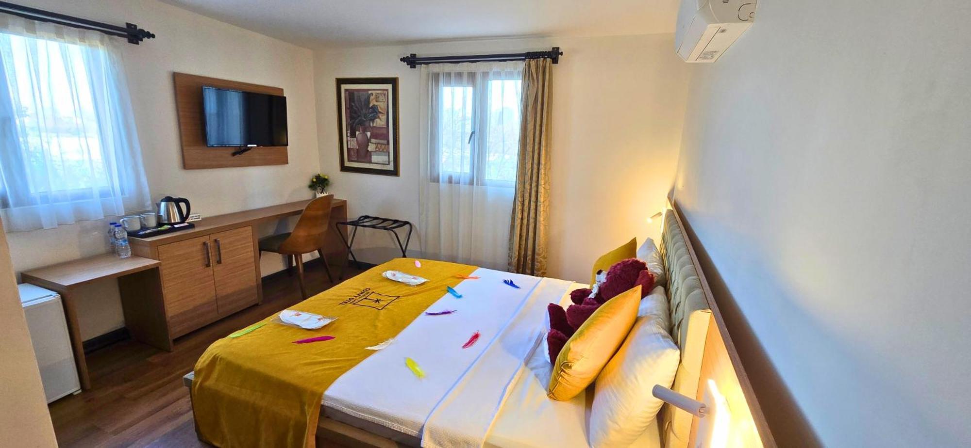 Otel Comfy Lara *
